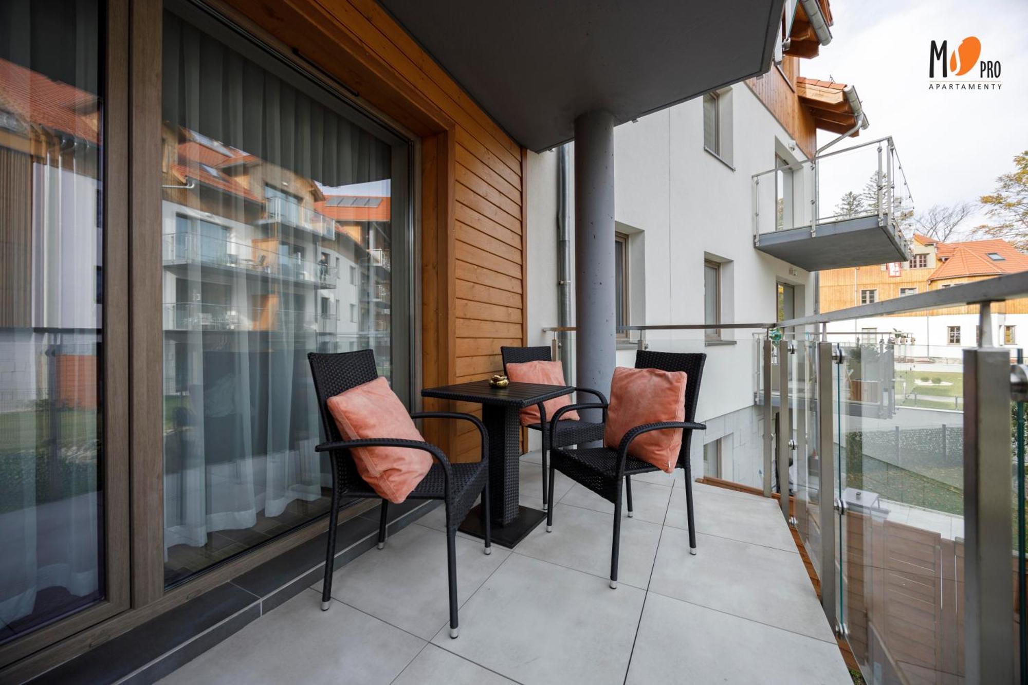 Apartamenty Premium Stone Hill - Baseny&Jacuzzi Szklarska Poręba Rum bild