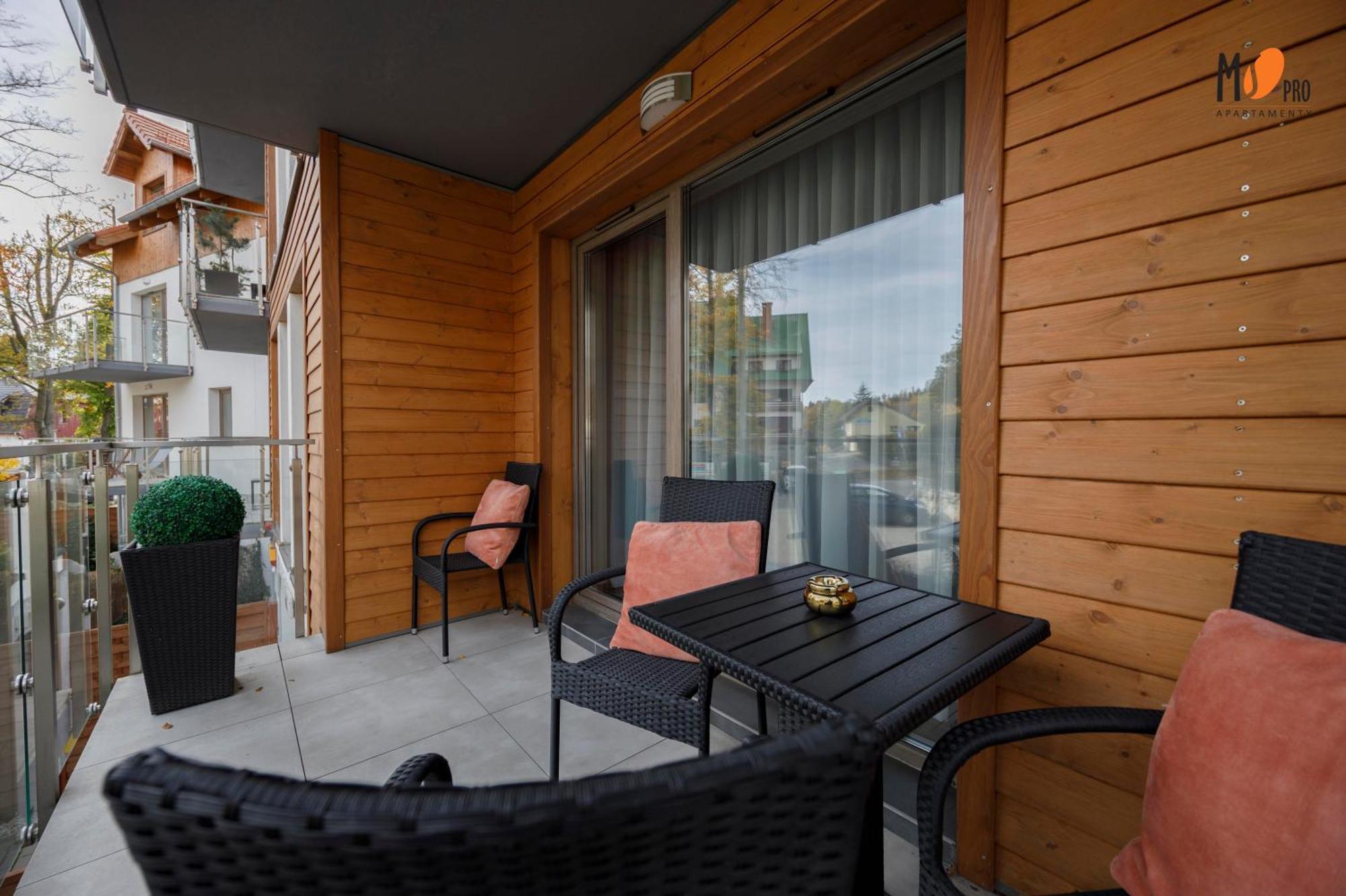 Apartamenty Premium Stone Hill - Baseny&Jacuzzi Szklarska Poręba Rum bild